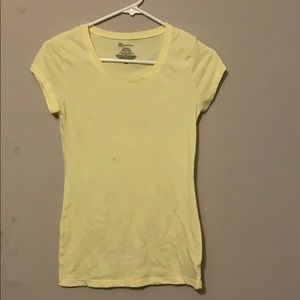 Everyday tight fitting yellow short sleeve